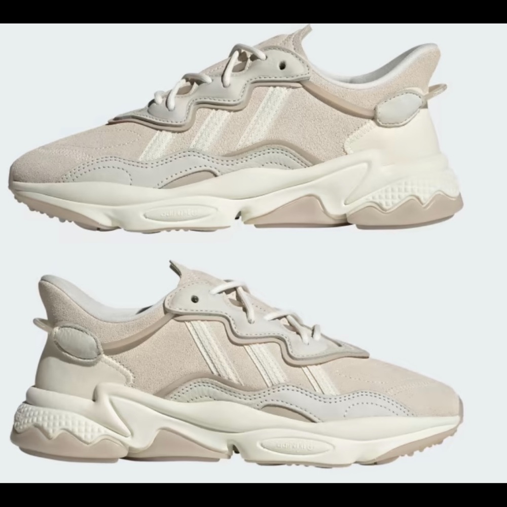 Women's Originals Ozweego Casual Sneakers